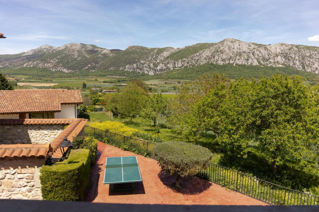 Legaire Etxea Ibarguren Exterior foto