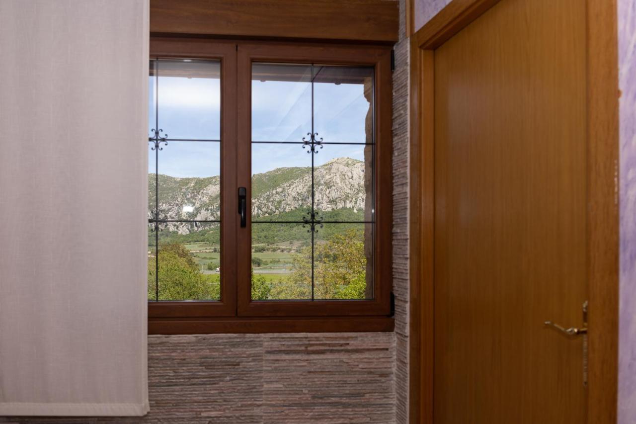 Legaire Etxea Ibarguren Exterior foto