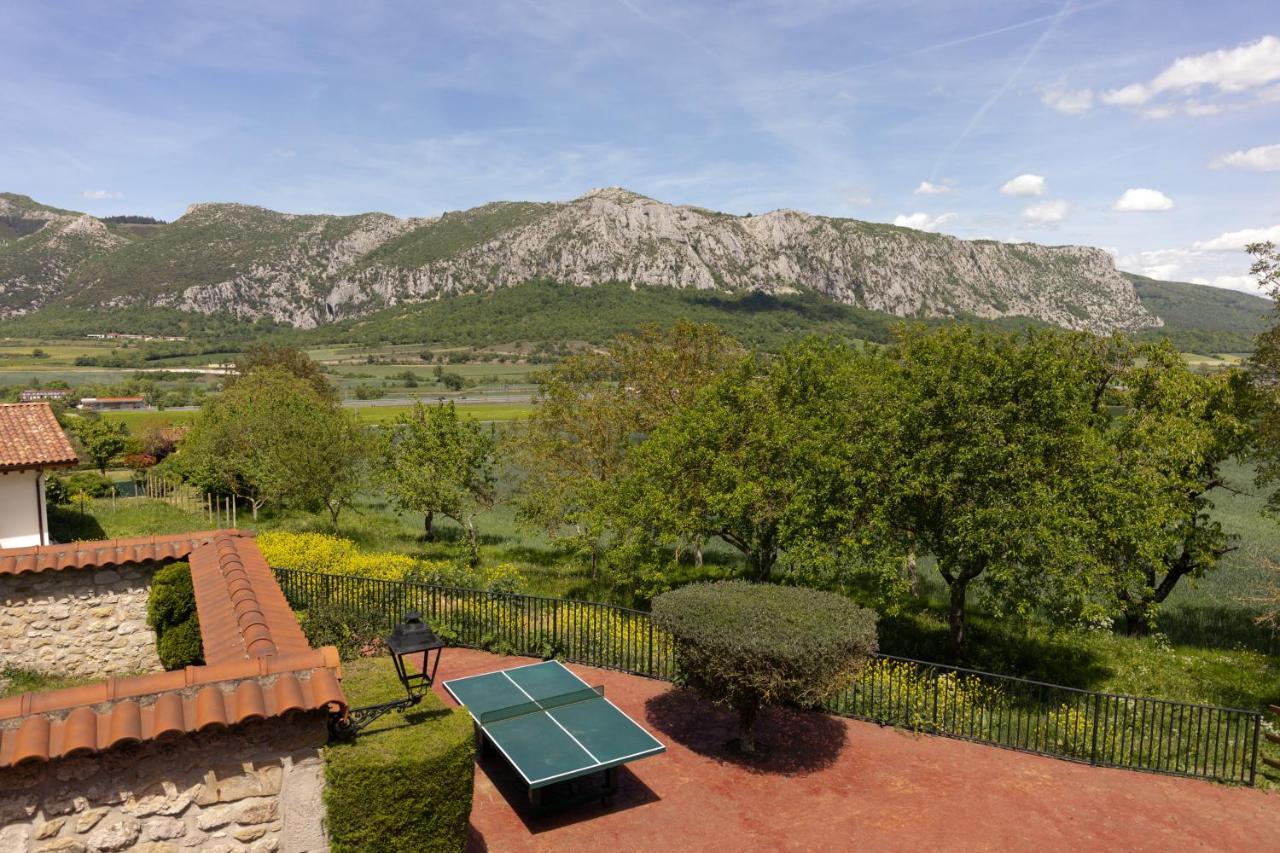 Legaire Etxea Ibarguren Exterior foto